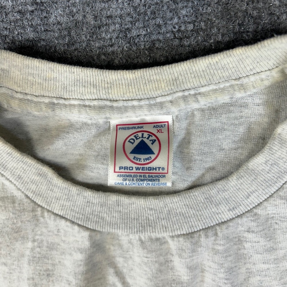 Vintage Delta Pro Weight 9/11/01 God Bless America Graphic T-Shirt Grey XL - Picture 2 of 6